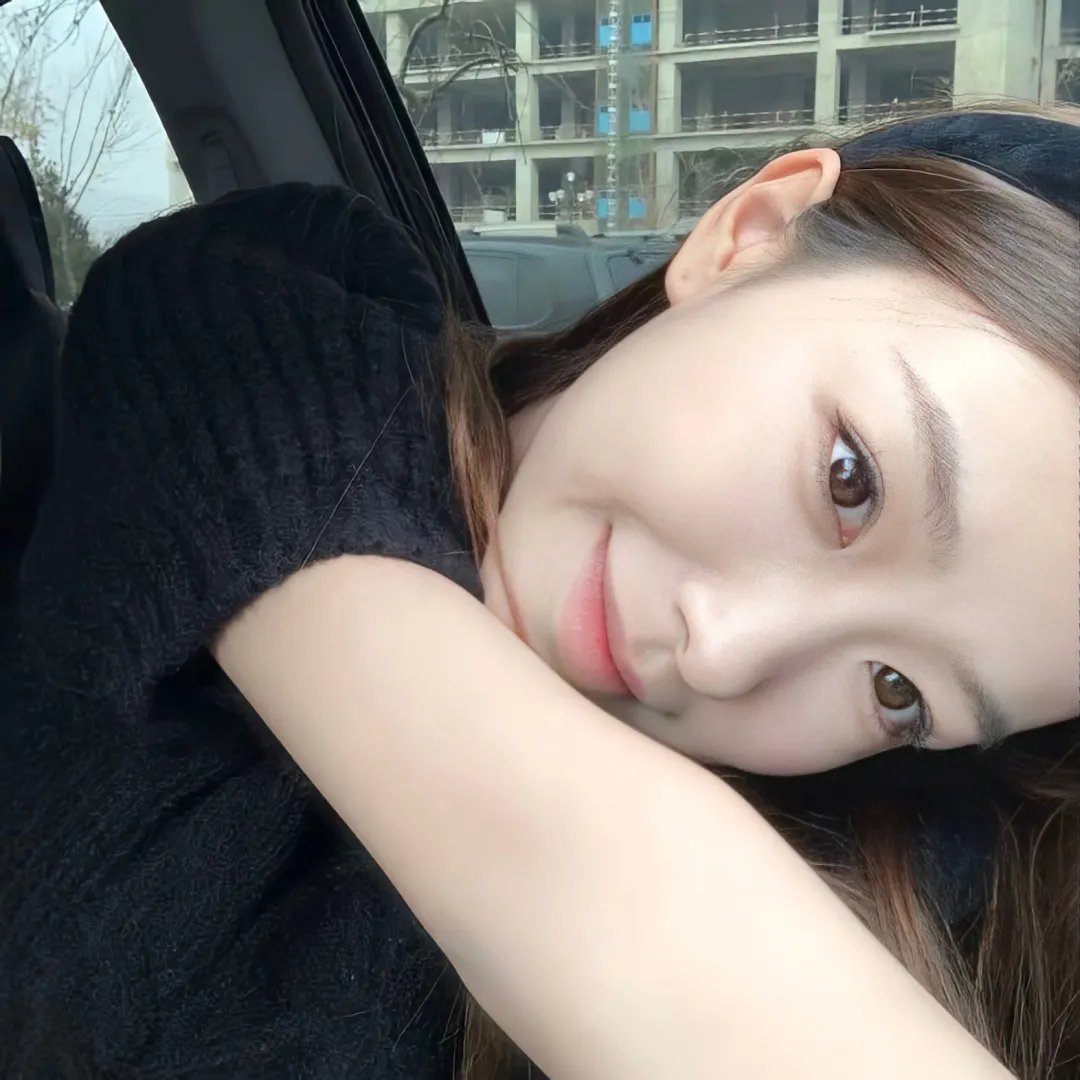 他的摩托车，她的岛